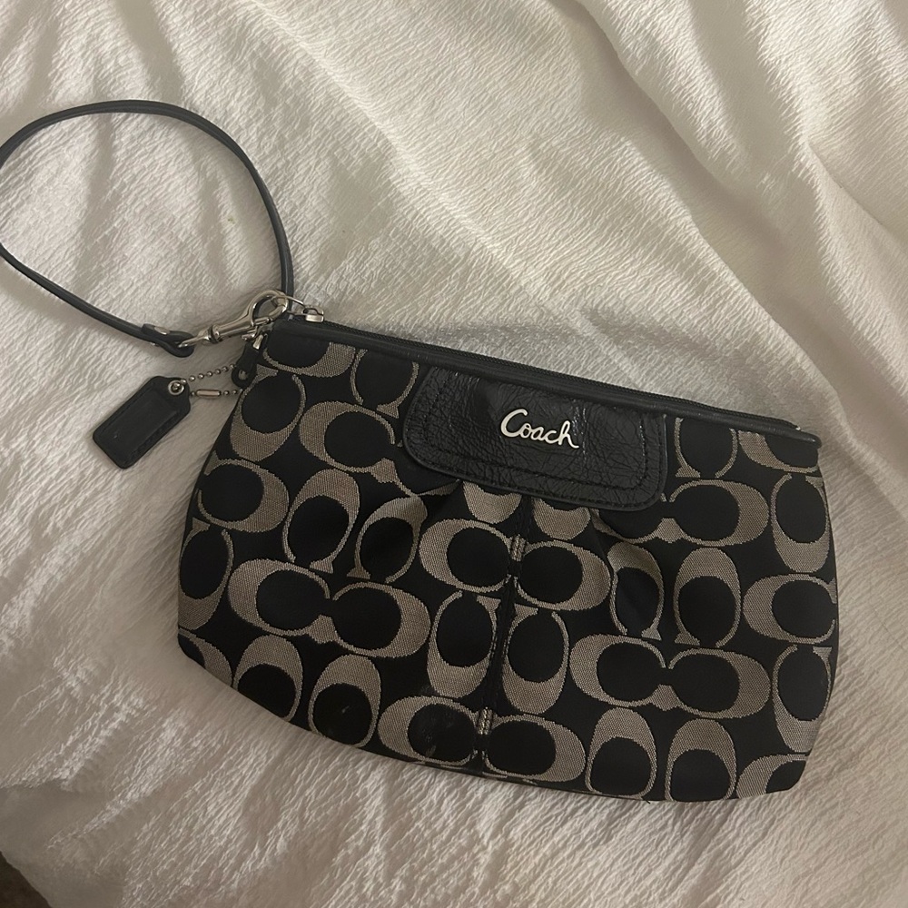 Black and white coach wristlet wallet clutch purse